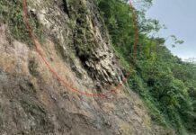 Obstrucción en ruta 32 se mantendrá, mínimo, hasta el viernes por piedra de 2.5 toneladas